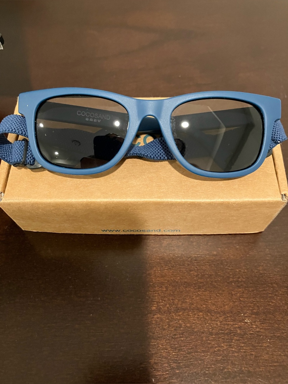 COCOSAND Baby Polarized Sunglasses Blue w/ Strap 0-24M UVA UVB Like New